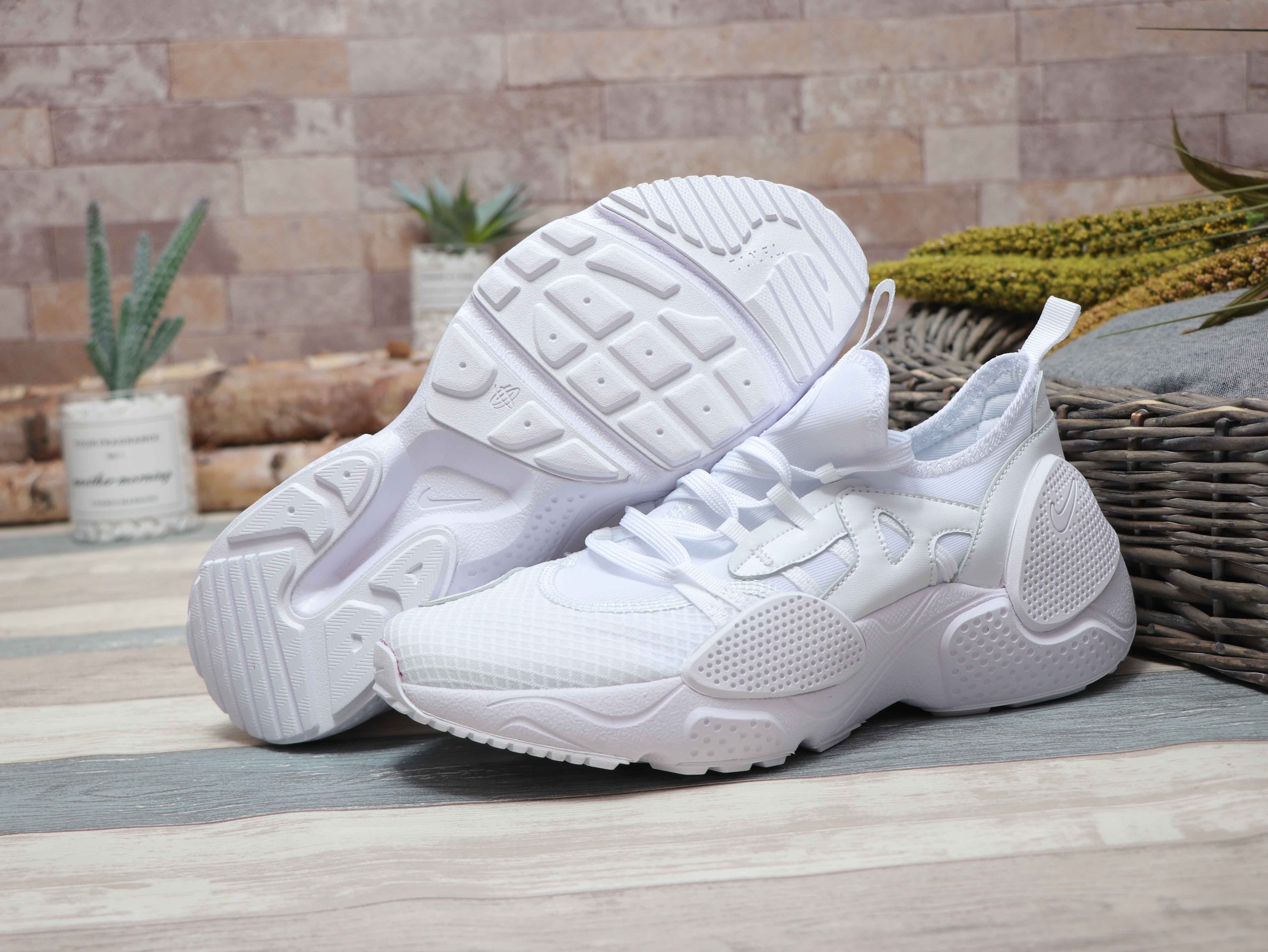 Nike Air Huarache 7 All White Shoes - Click Image to Close